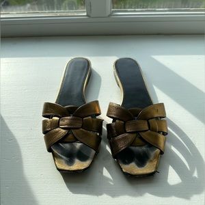 Saint Laurent Tribute Sandal in Bronze, Size 38.5